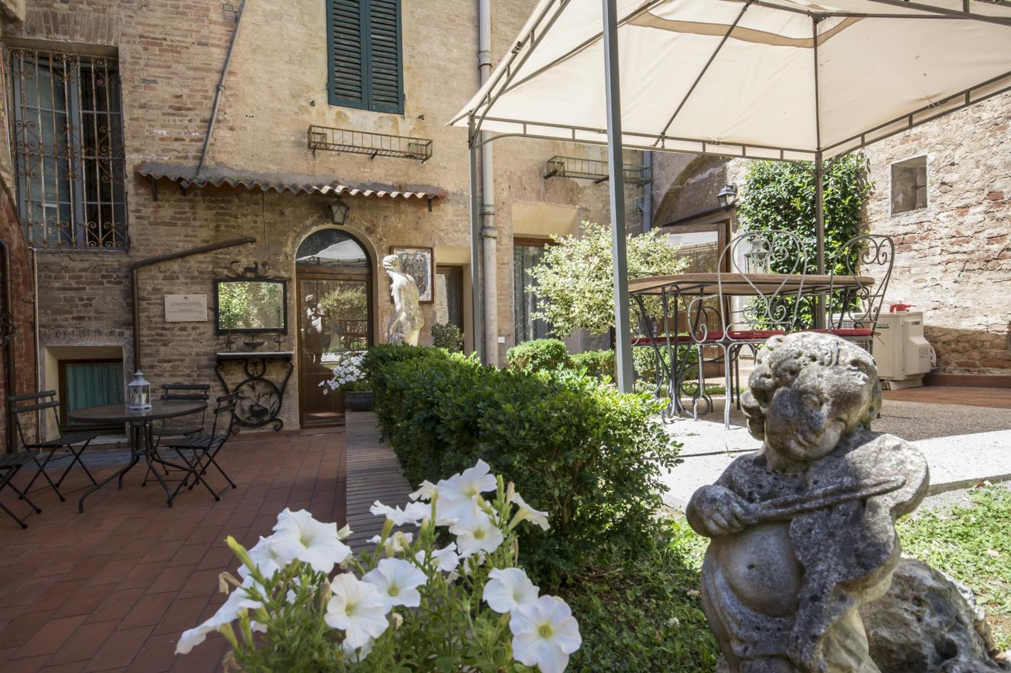 Casa de hóspedes Piazza Paradiso Siena