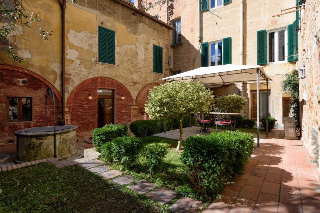 Piazza Paradiso Gasthof 2*